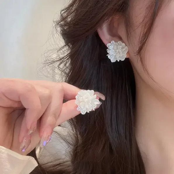 White Flower Earrings