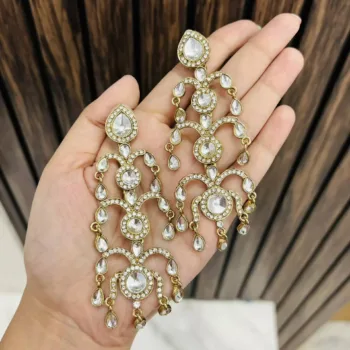Jhanvi Earrings
